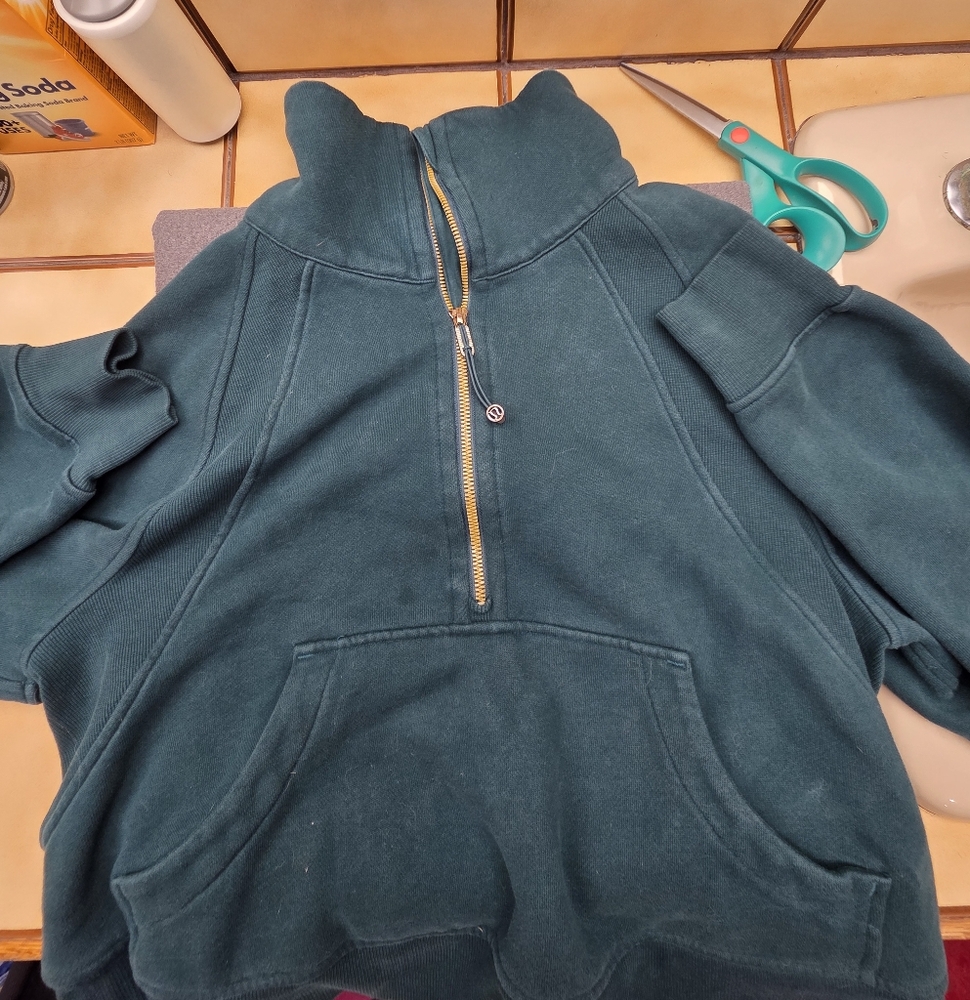 Lululemon Scuba Oversized Funnel Neck Half-Zip, size XS/S